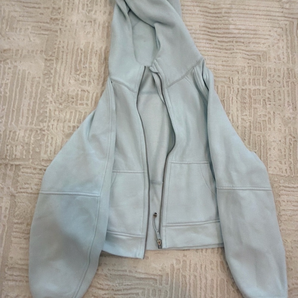 lululemon athletica powder blue scuba - Picture 4 of 9